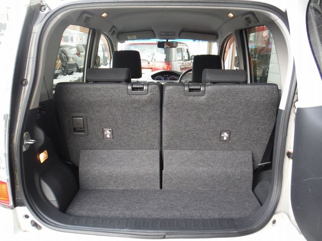 DAIHATSU MOVE CUSTOM 2011 Image 31