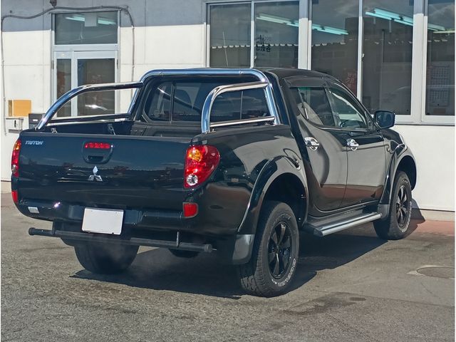 MITSUBISHI TRITON 2006 Image 31