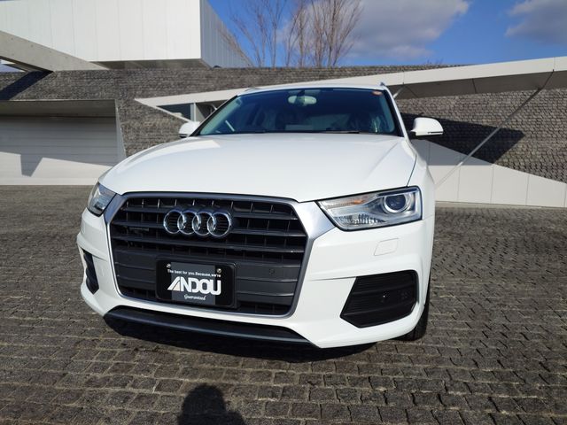 AUDI Q3 2015 Image 31