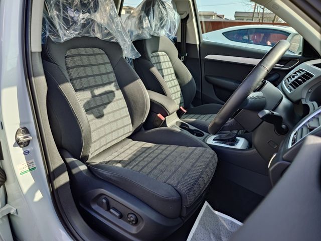 AUDI Q3 2015 Image 31