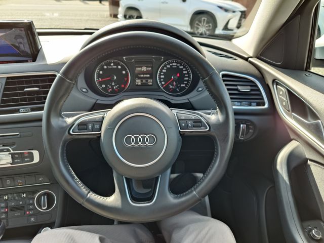 AUDI Q3 2015 Image 31