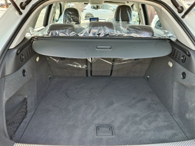 AUDI Q3 2015 Image 31