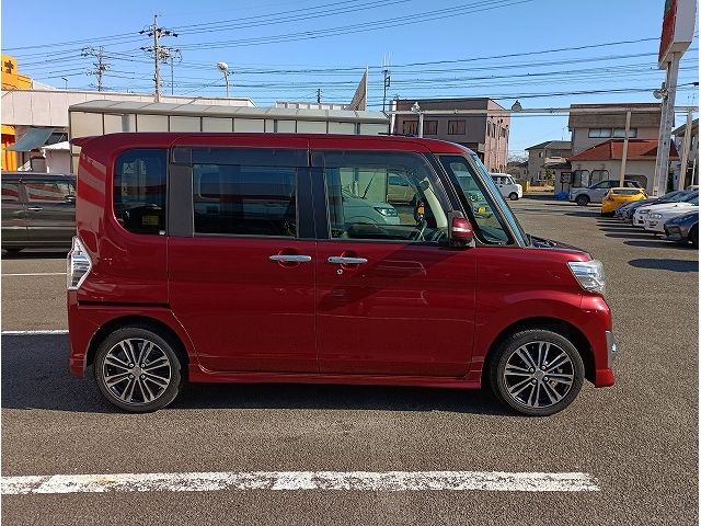 DAIHATSU TANTO CUSTOM 2015 Image 31