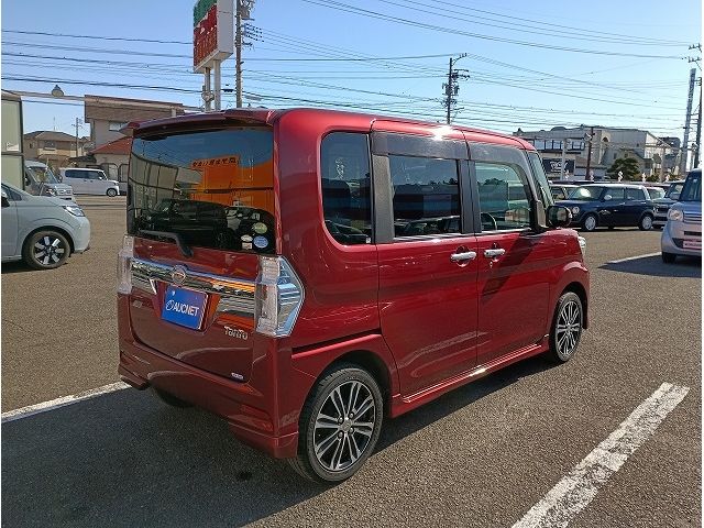 DAIHATSU TANTO CUSTOM 2015 Image 31
