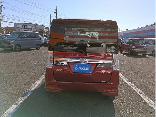 DAIHATSU TANTO CUSTOM 2015 Image 31