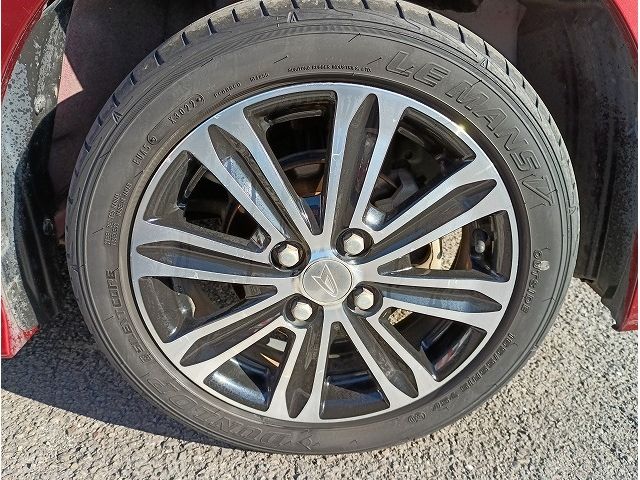 DAIHATSU TANTO CUSTOM 2015 Image 31