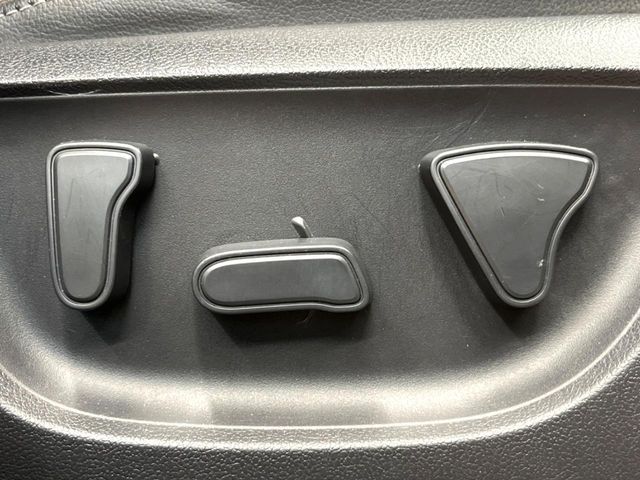 TOYOTA YARIS CROSS HYBRID 2022 Image 31