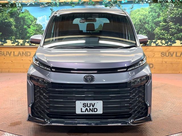 TOYOTA VOXY 2022 Image 31