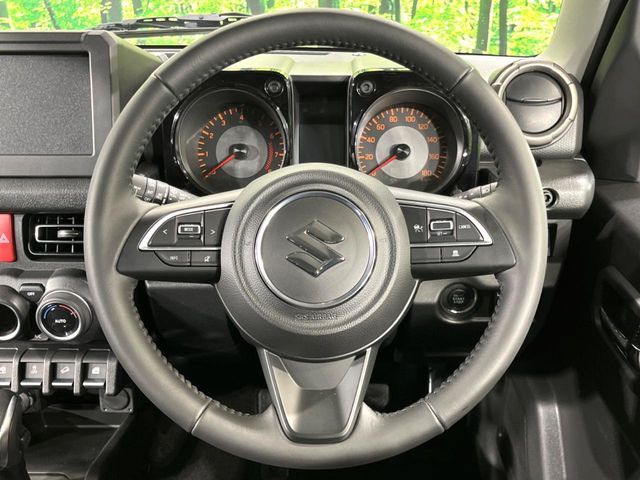 SUZUKI JIMNY NOMADE 2025 Image 31