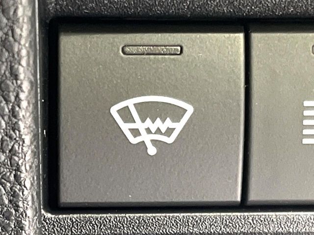 TOYOTA VOXY 4WD 2025 Image 31