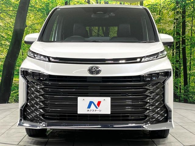 TOYOTA VOXY 4WD 2025 Image 31