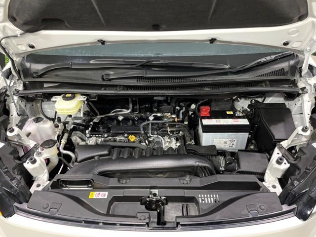 TOYOTA VOXY 4WD 2025 Image 31