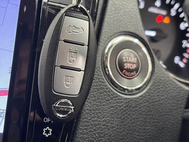 NISSAN X-TRAIL 2WD 2018 Image 31