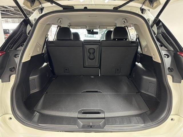 NISSAN X-TRAIL 2WD 2018 Image 31