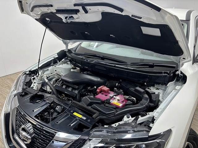 NISSAN X-TRAIL 2WD 2018 Image 31