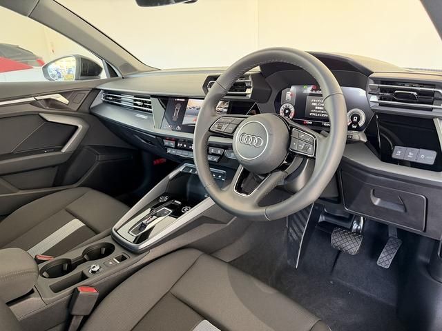 AUDI A3 SPORTBACK 2025 Image 31