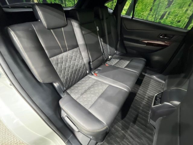 TOYOTA HARRIER HYBRID 2015 Image 31