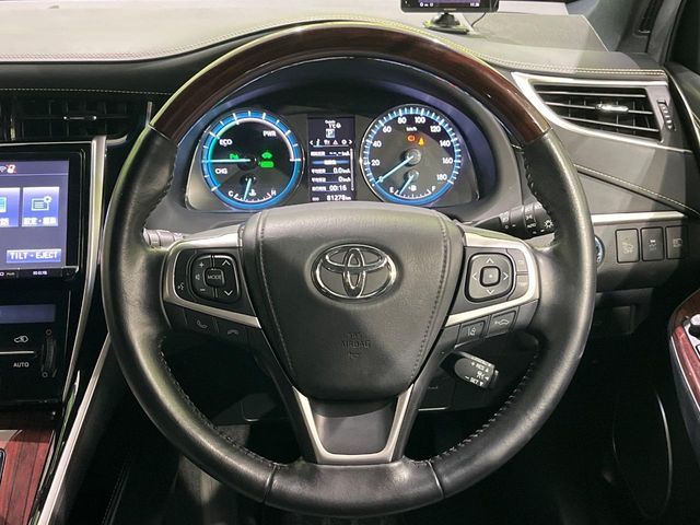 TOYOTA HARRIER HYBRID 2015 Image 31