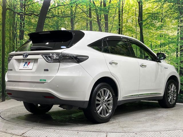 TOYOTA HARRIER HYBRID 2015 Image 31