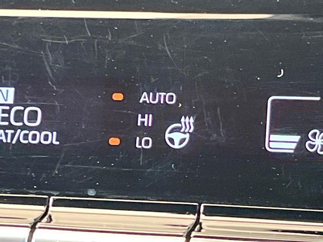 TOYOTA CROWN SEDAN HYBRID 2022 Image 31