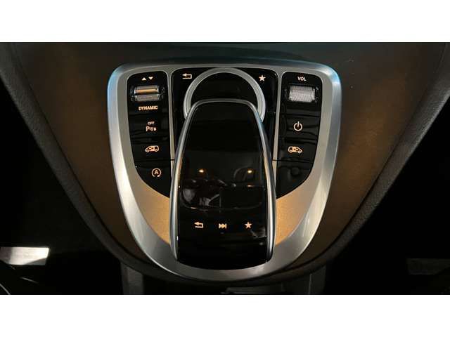 MERCEDES BENZ V CLAS 2017 Image 31