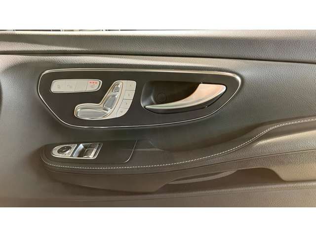 MERCEDES BENZ V CLAS 2017 Image 31