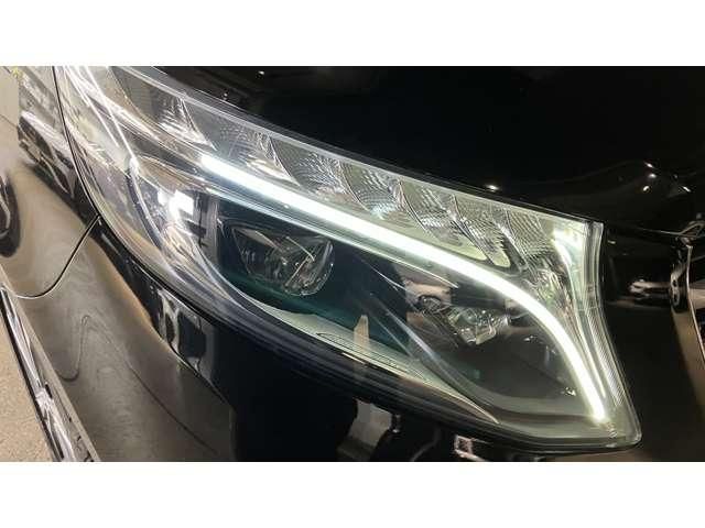 MERCEDES BENZ V CLAS 2017 Image 31