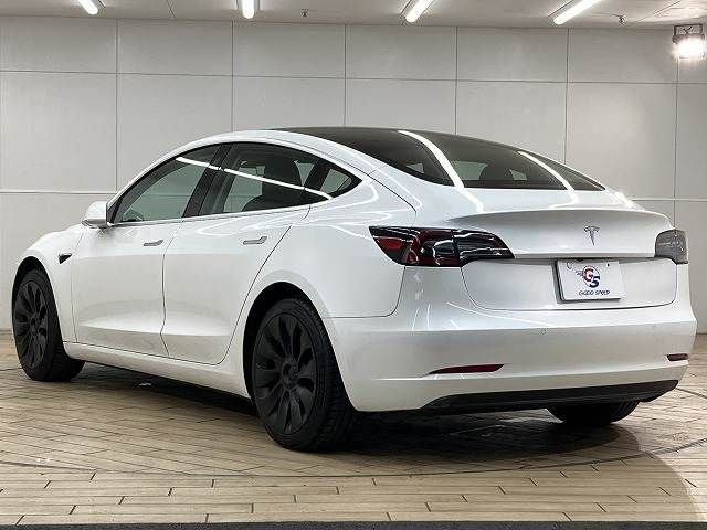 TESLA MODEL 3 2020 Image 31