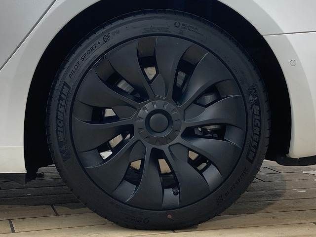 TESLA MODEL 3 2020 Image 31