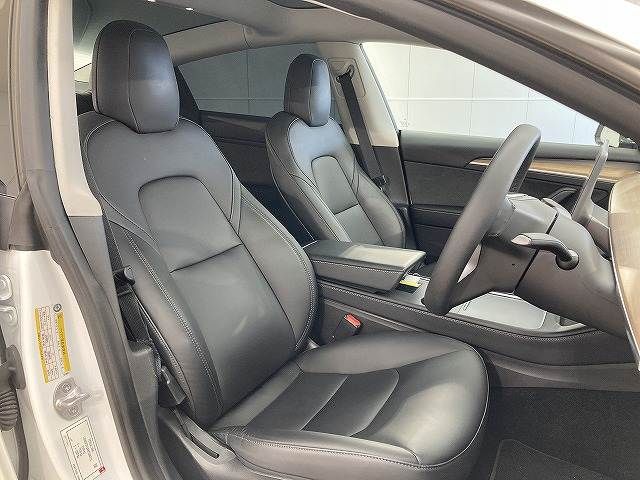 TESLA MODEL 3 2022 Image 31