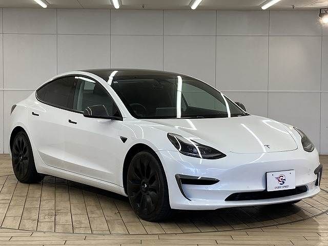 TESLA MODEL 3 2022 Image 31