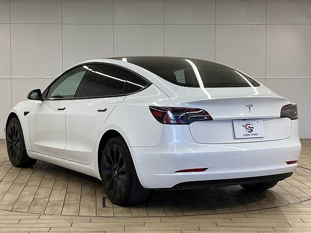 TESLA MODEL 3 2022 Image 31