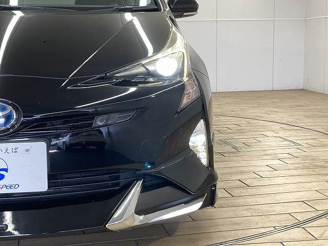 TOYOTA PRIUS 2017 Image 31
