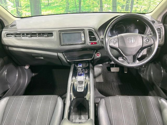 HONDA VEZEL HYBRID 2015 Image 31