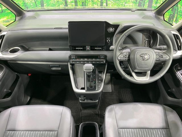 TOYOTA NOAH 2024 Image 31