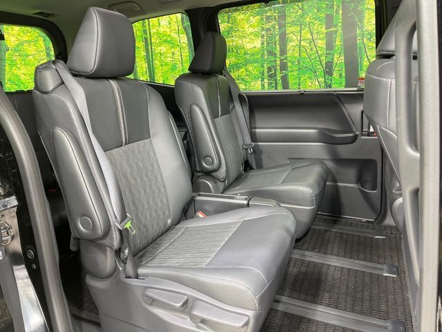 TOYOTA NOAH 2024 Image 31