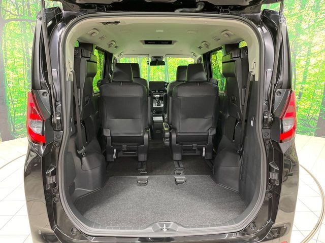 TOYOTA NOAH 2024 Image 31