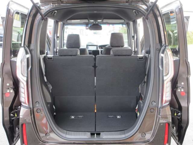 HONDA N BOX CUSTOM 2022 Image 31