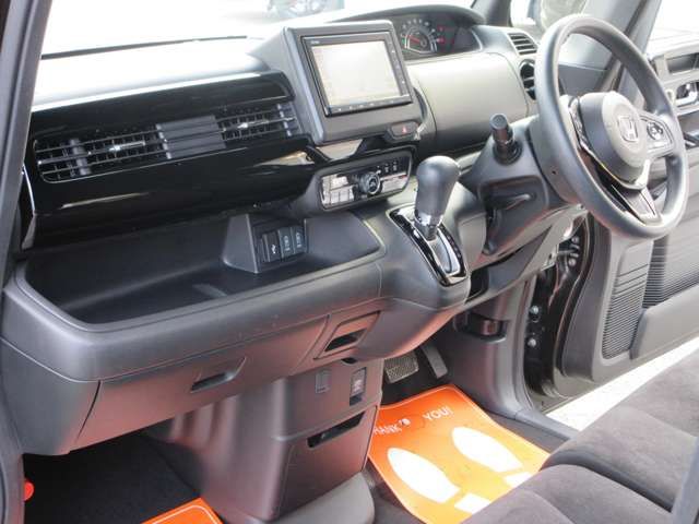 HONDA N BOX CUSTOM 2022 Image 31