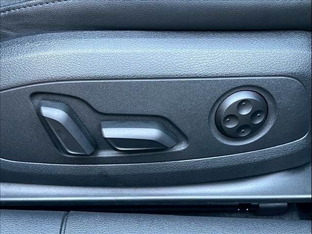 AUDI A4 2021 Image 31