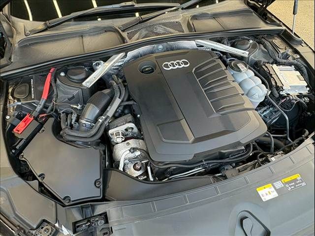 AUDI A4 2021 Image 31