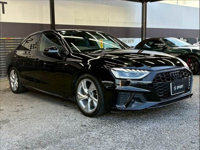 AUDI A4 2021 Image 31