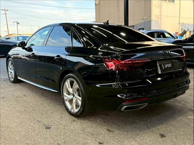 AUDI A4 2021 Image 31