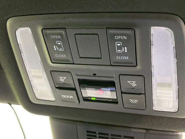 TOYOTA VOXY 4WD 2025 Image 31