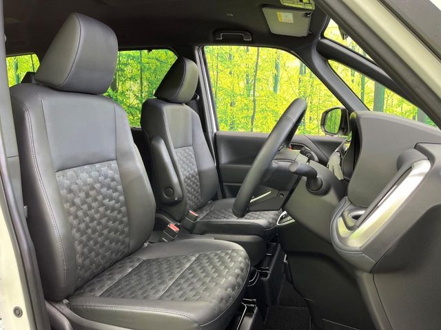 TOYOTA VOXY 4WD 2025 Image 31