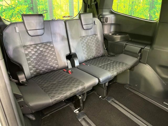 TOYOTA VOXY 4WD 2025 Image 31