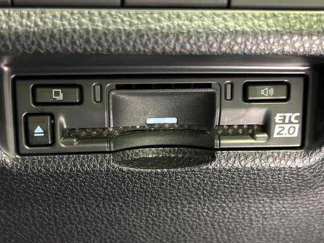 TOYOTA RAV4 4WD 2025 Image 31