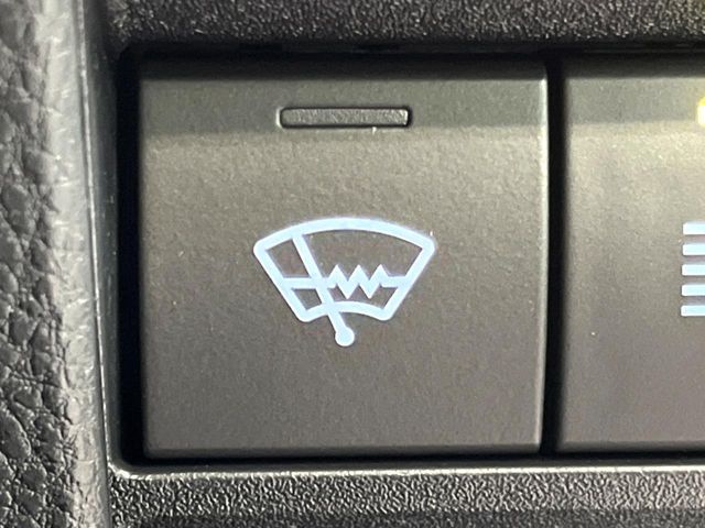 TOYOTA VOXY 4WD 2025 Image 31