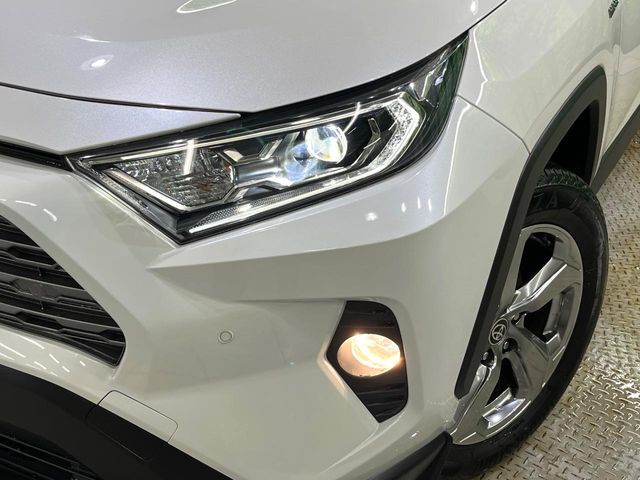 TOYOTA RAV4 HYBRID 4WD 2020 Image 31