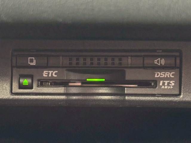 TOYOTA LEXUS NX300H AWD 2016 Image 31